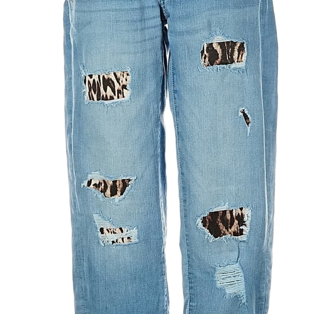 Leopard Patch Distressed Boyfriend Jeans